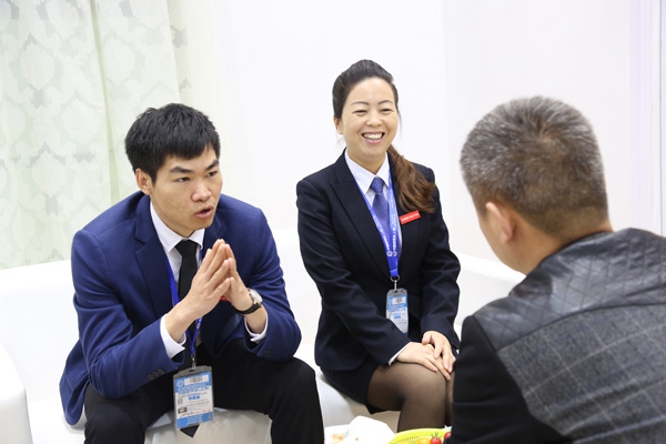 大胜归来,广州衣柜展亚丹招商再创新高 大胜归来,广州衣柜展亚丹招商再创新高