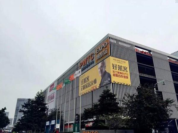 好莱客携大师品质，闪耀定制家居展