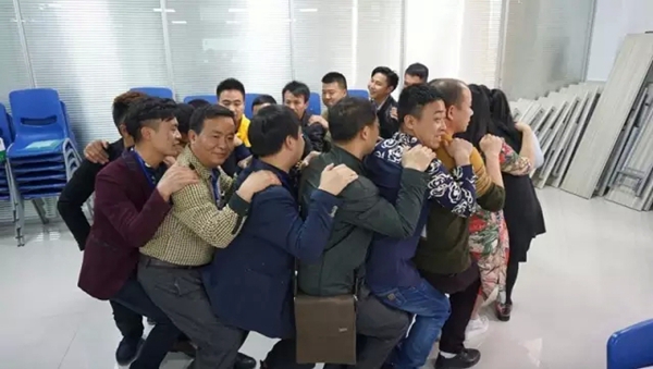 富轩商学院加盟商培训班开课啦！
