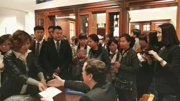 司米橱柜法国“大咖秀”，四月火力全开！