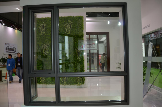 富奥斯:打造门窗一体化,创新带动发展 富奥斯:打造门窗一体化,创新带动发展