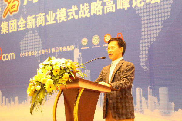 名企秀：碧云|画入明窗里，隔纱观碧云