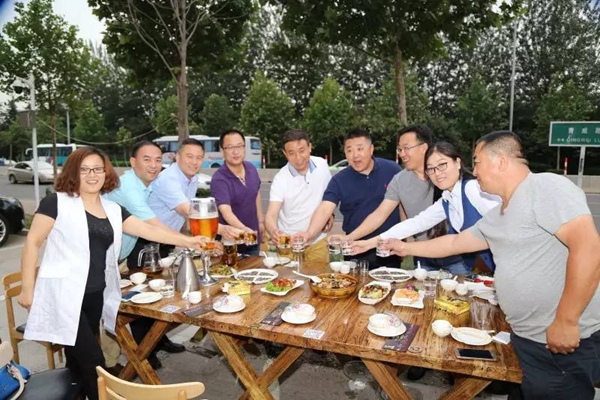 “宏明泰”门窗“打造冠军专卖店”培训学习圆满成功 