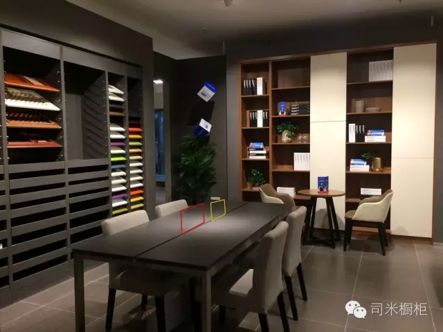 玩转色彩,欣赏司米橱柜那别“样”的风景! 玩转色彩,欣赏司米橱柜那别“样”的风景!