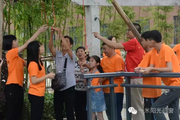 “一米阳光，情系孤儿”乐平镇助学金发放仪式顺利举行