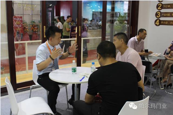 嗨爆建博会:帕尔玛,王者荣耀熠熠夺目! 嗨爆建博会:帕尔玛,王者荣耀熠熠夺目!