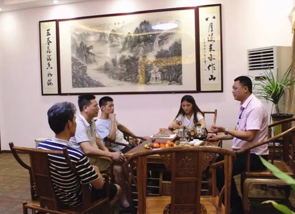 广州建博会期间，正派门窗现场签约65家经销商！