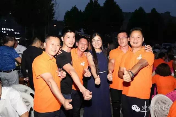 宏明泰门窗2016年第二届全国事业合作伙伴财富峰会圆满成功 宏明泰门窗2016年第二届全国事业合作伙伴财富峰会圆满成功