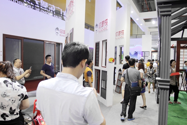 悠悠十年参展路，碧云让产品更专业