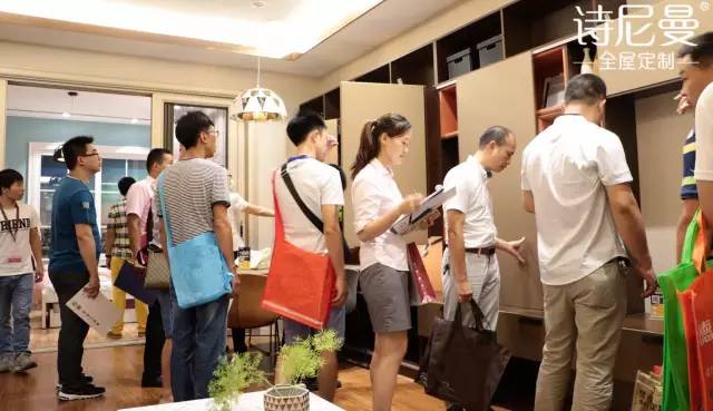 e路同行——诗尼曼强势登陆2016建博会