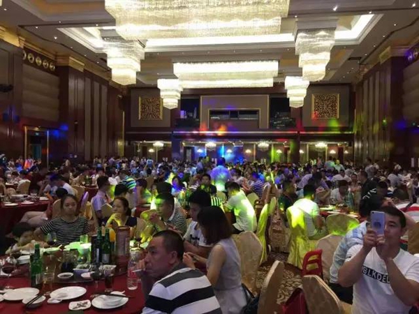 2016年尊尚门窗全程无忧招商峰会胜利召开