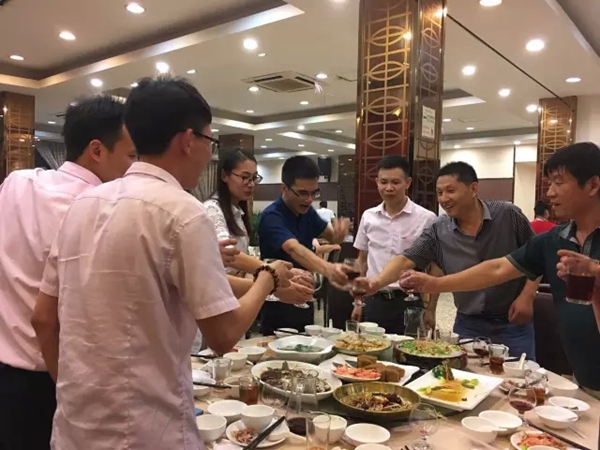 广州建博会期间，正派门窗现场签约65家经销商！