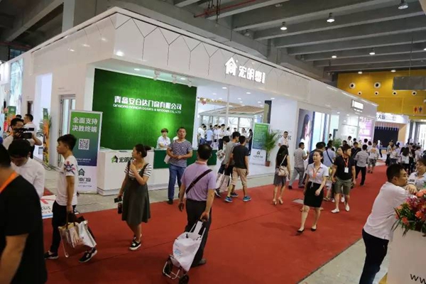 宏明泰门窗广州建博会现场报道