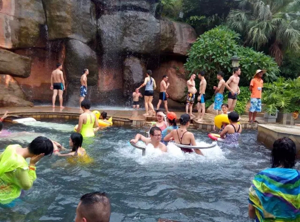 御皇贵族门窗“仙境”古兜温泉之旅 御皇贵族门窗“仙境”古兜温泉之旅