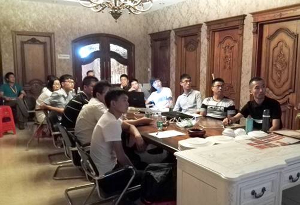 万仕达商学院：第一期驻店设计师培训班正式开班