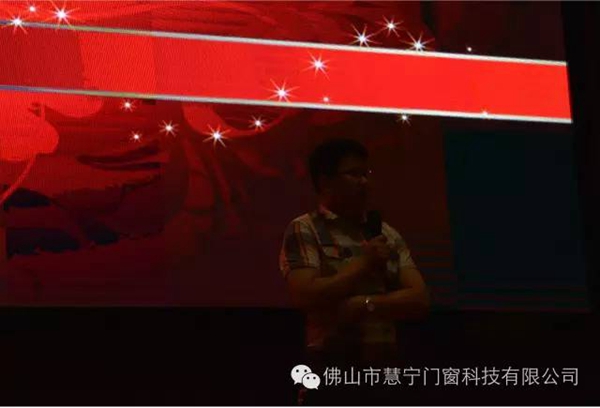 慧宁与你一路同行!--记2016年慧宁门窗清远古龙峡漂流 慧宁与你一路同行!--记2016年慧宁门窗清远古龙峡漂流