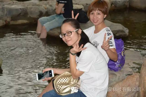 慧宁与你一路同行!--记2016年慧宁门窗清远古龙峡漂流 慧宁与你一路同行!--记2016年慧宁门窗清远古龙峡漂流