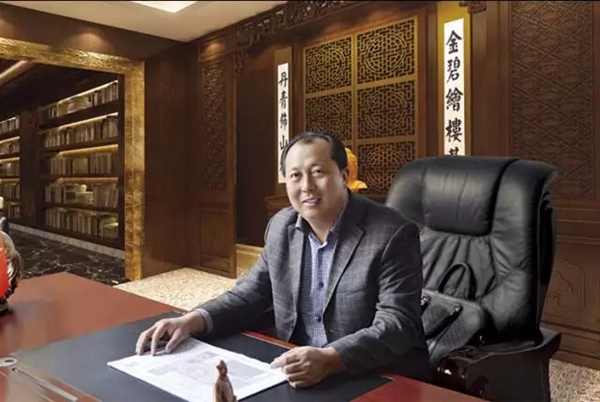 艺高人胆大，怡发门窗领导人陈晓私下竟做了这些事……