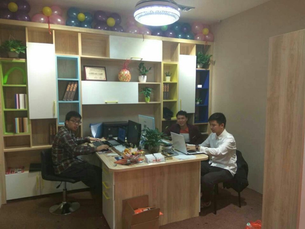 热烈庆祝维柏诗衣柜进驻东莞店 热烈庆祝维柏诗衣柜进驻东莞店