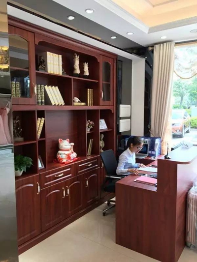 邦元名匠佛山狮山店：注重设计体验，做好产品和服务赢得客户