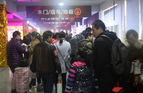 金迪木门：辉煌30年“去工厂 万人抢”首届团购会圆满结束！