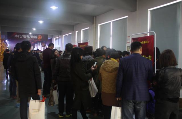 金迪木门：辉煌30年“去工厂 万人抢”首届团购会圆满结束！