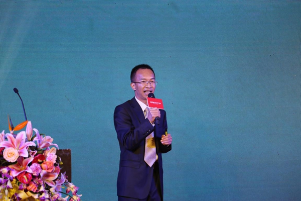 “铸舰2017” 亚丹2017年度全国经销商大会隆重召开