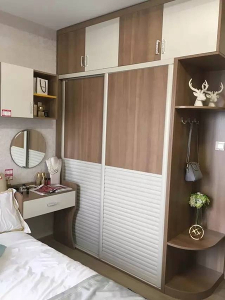 时代倾城伊百丽全屋定制战略合作样板间