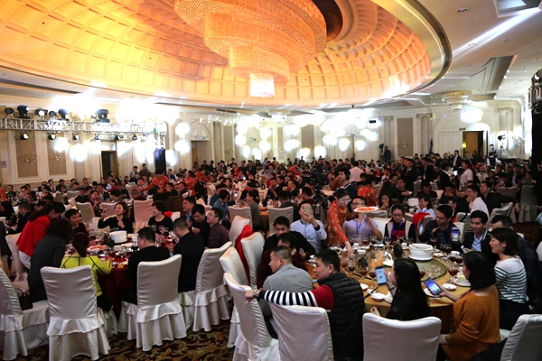 “铸舰2017” 亚丹2017年度全国经销商大会隆重召开