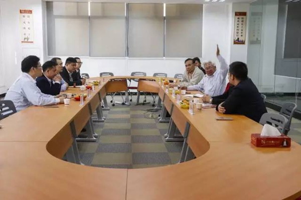 轩尼斯门窗：缅甸建筑协会主席U Nyein Aung一行到访轩尼斯总部考察 