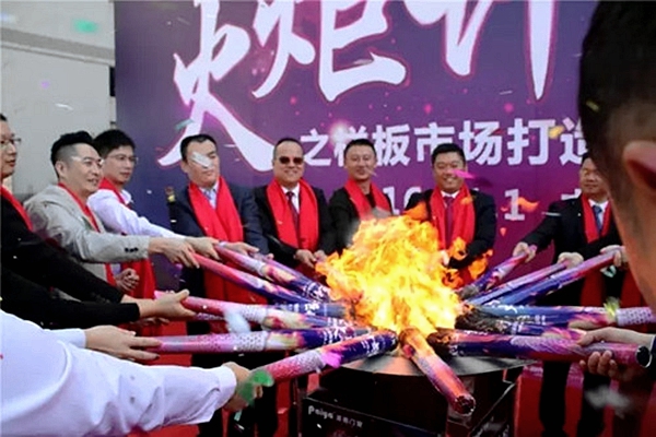 ​专注27载，用心铸辉煌——派雅门窗走进亿万家庭