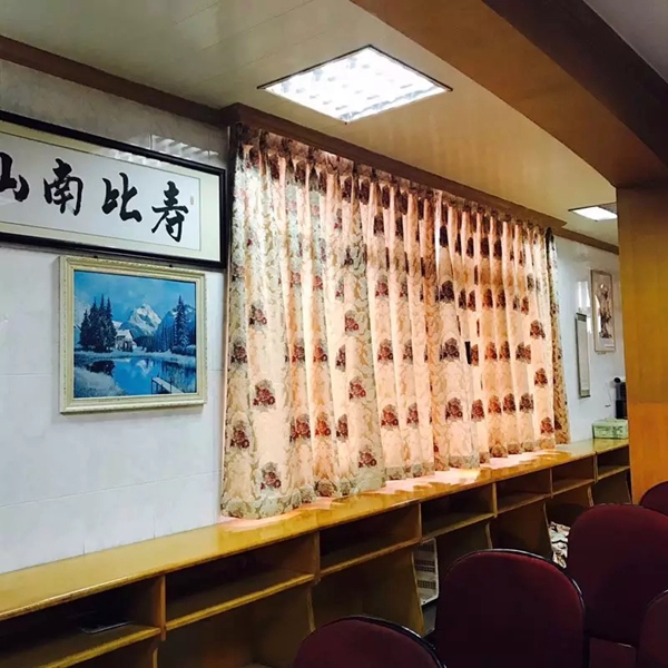 元宵节“摩力克伴你行，浓浓敬老情”公益活动走进张槎敬老院