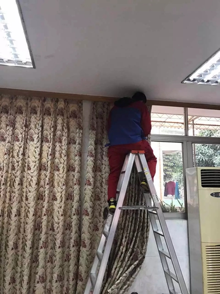 元宵节“摩力克伴你行，浓浓敬老情”公益活动走进张槎敬老院