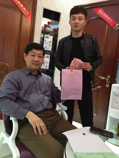皮皮虾我们走，到尚品本色木门开年大促现场感受火热