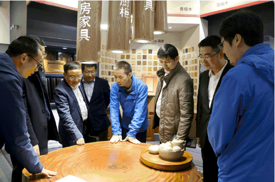 嘉宝莉家具漆与中南林携手打造“嘉宝莉大国工匠”