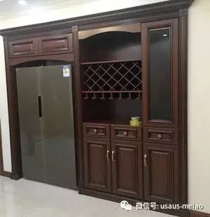 冰箱不“裸奔”，巧妙定制实用还养眼！ 