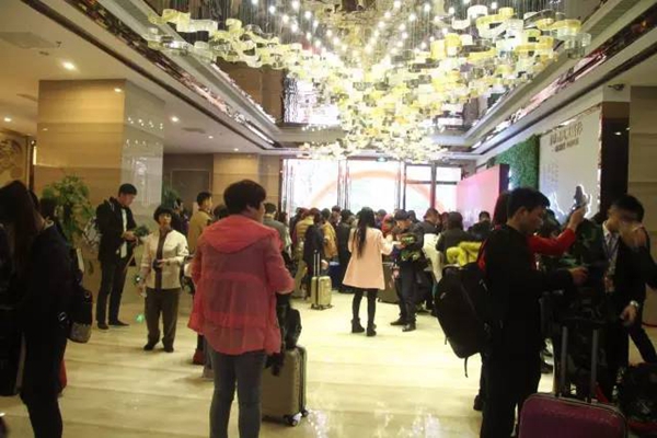 新豪轩门窗第三届大商店长特训营—：报道篇 