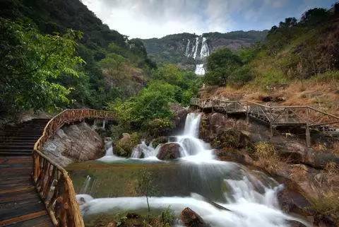 轩尼斯人勇登天南第一梯,踏青之旅完满结束! 轩尼斯人勇登天南第一梯,踏青之旅完满结束!