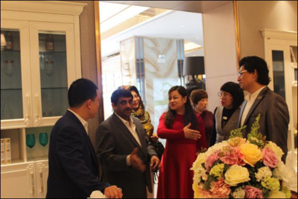 迎接阿拉伯驻华使团到访，亚丹家居展现民族优秀品牌