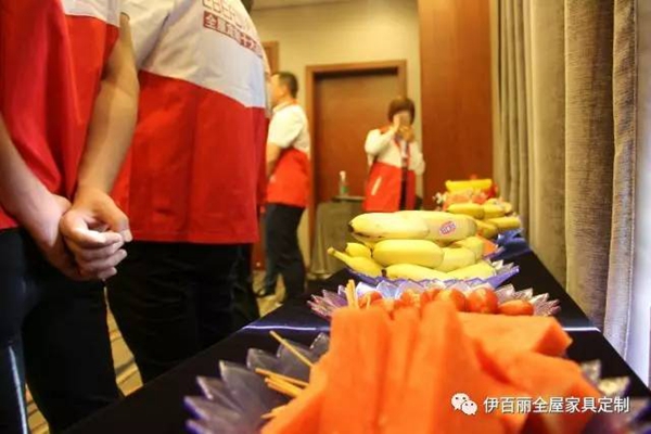 战狼出击：伊百丽首届私董会暨长沙店业绩倍增观摩分享会