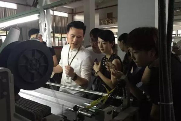 走进摩力克——“设计师走进家纺布艺企业”考察活动特别报道