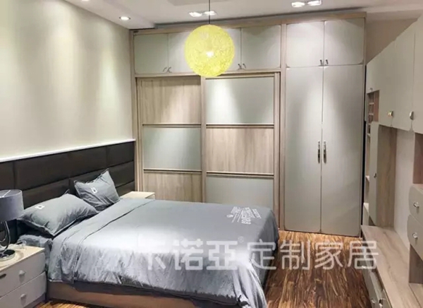 谁说冷色调设计不惊艳?! 谁说冷色调设计不惊艳?!