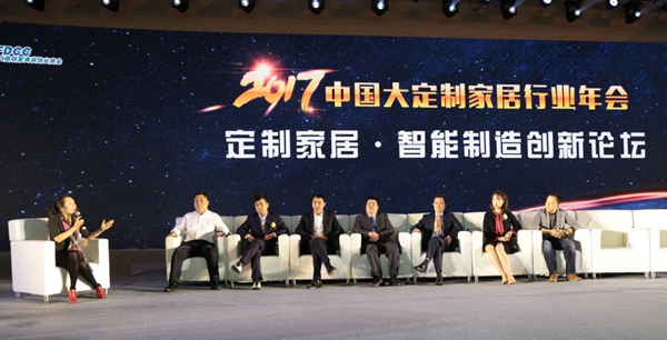 汇泰龙云锁之夜轰动家居界，引发智能生活热潮！