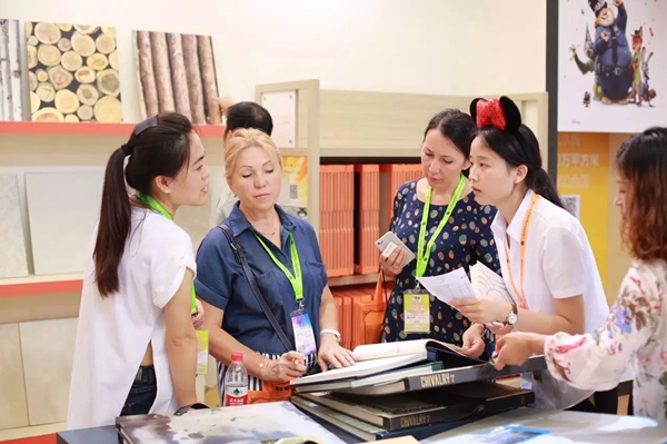 会发光的欣旺，会发光的你！记录2016上海展会