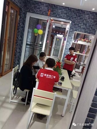 诺菲特门窗福建新店开业,营销部万里行助力终端帮扶 诺菲特门窗福建新店开业,营销部万里行助力终端帮扶