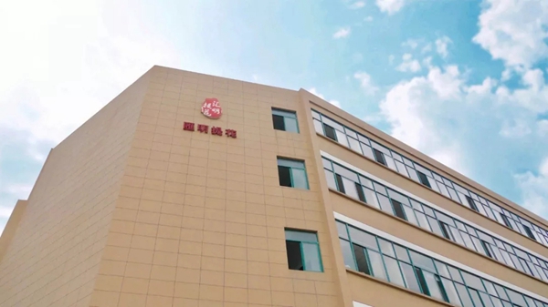 汇明提花墙布联合东华大学启动A+墙布实验室计划！