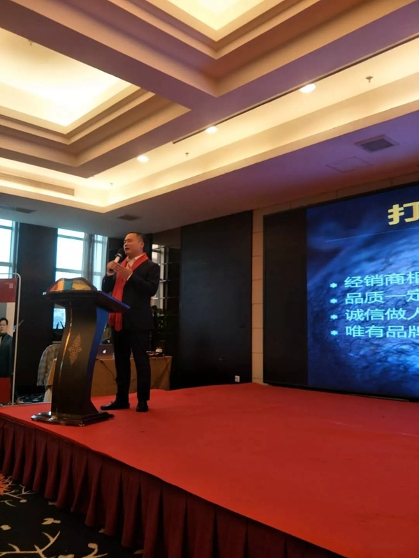 嘉尊木门2019千城万店战略发布暨江西赢销峰会首站圆满结束!