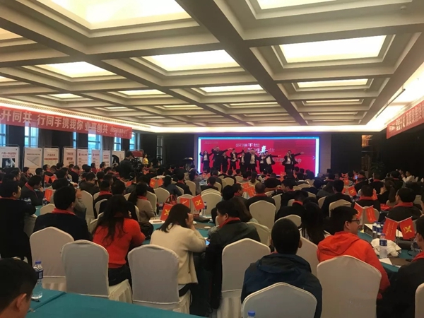 嘉尊木门2019千城万店战略发布暨江西赢销峰会首站圆满结束!
