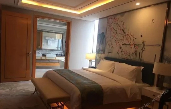 当特普丽墙纸邂逅金陵大酒店，突显浓浓中国风！