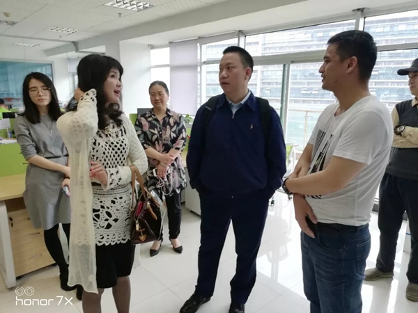多特指纹锁迎接天安数码城集团领导嘉宾莅临指导